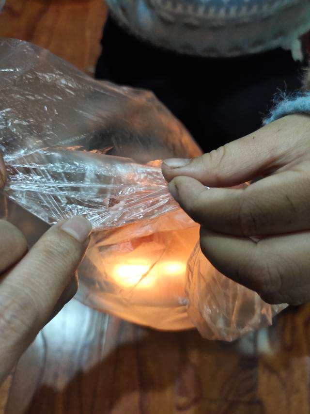 {電博TLGBET娛樂}(自制塑料袋热气球原理图) {電博TLGBET娛樂}(自制塑料袋热气球原理图)